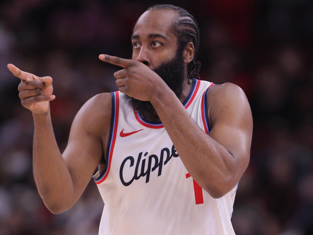 哈登重返赛场，持续失利首场状态出色，尤文图斯观众沸腾！(nba录像回放火箭vs勇士哈登绝杀)