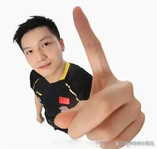9九游娱乐 - 橄榄球半决赛，东海闪电队与燕山玄武队绝杀，VAR改判成焦点！定海神针仍在