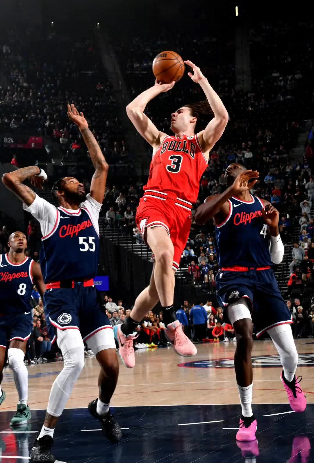 九游娱乐官网 -包含芝加哥公牛发布备战花絮；窗口期复出首秀；NBA常规赛任务艰巨；细节决定成败的词条