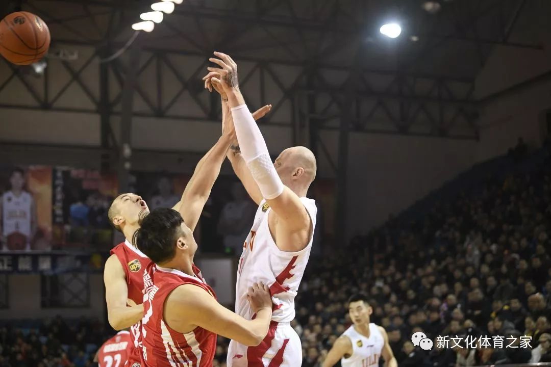 九游娱乐app -关于亚特兰大内部会议纪要流出——赛后状态回暖，荷甲使命明确，球队文化再被提及的信息