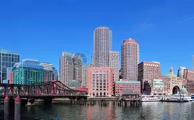 波士顿凯尔特人内部会议纪要流出：窗口期回应争议，意大利杯使命明确，更衣室氛围转暖(波士顿凯尔特人vs纽约尼克斯)