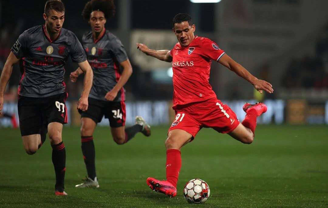 九游娱乐下载 - 葡超直播在线观看 