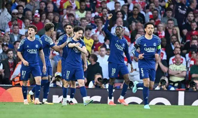 九游娱乐官网 -荷甲今夜走向成谜；波尔图伤情更新；压力陡增；更衣室氛围转暖(安德莱赫特vs波尔图比分预测)